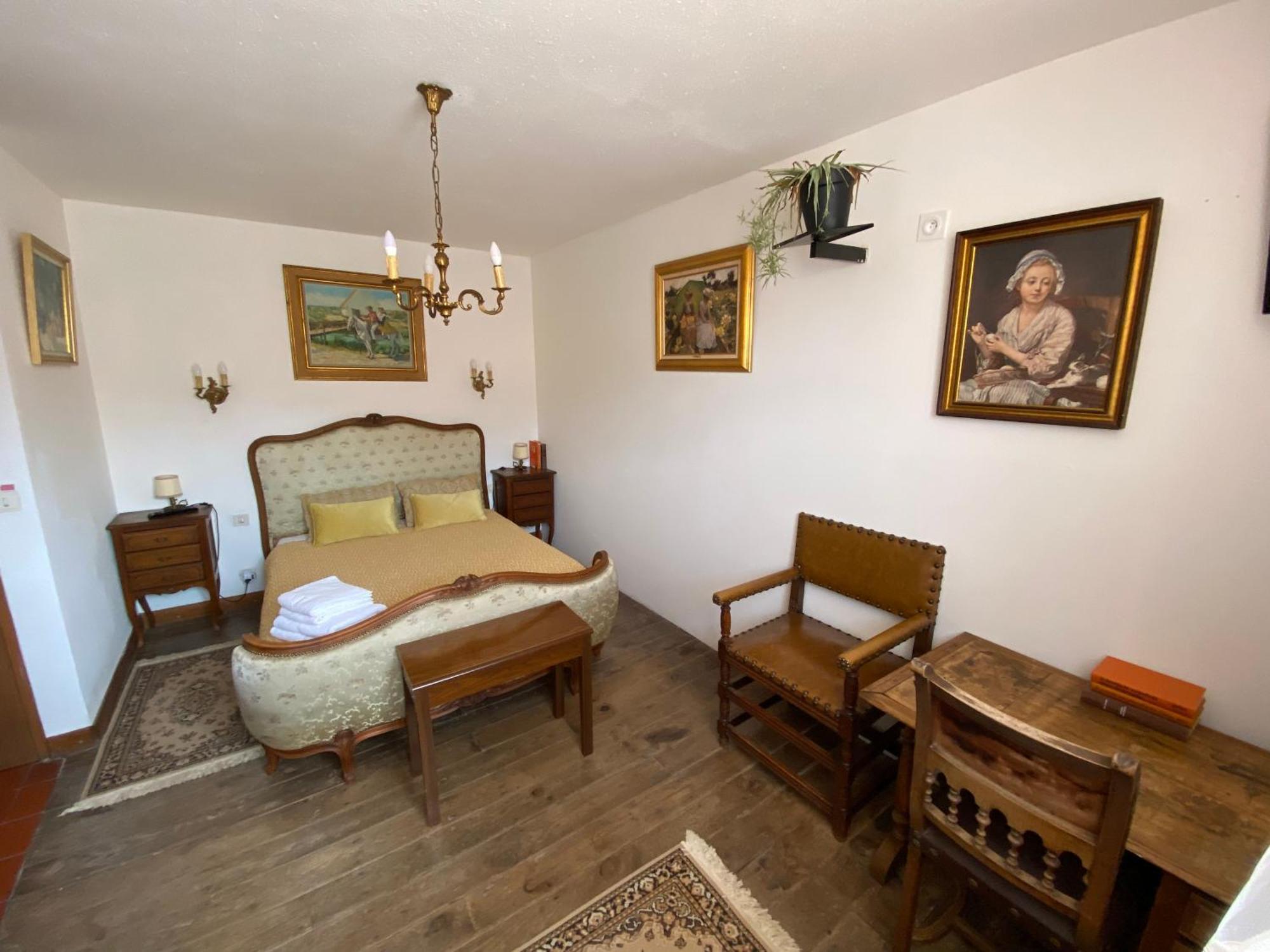 Os-Thel, Chambres A Louer Tautavel Экстерьер фото